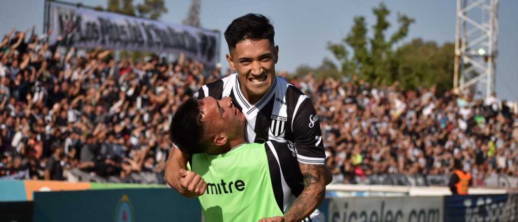 ¡A semifinales! El Lobo le ganó un clásico histórico a la Lepra y sueña