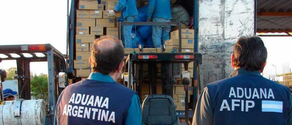 El gobierno disminuyó el cupo para las compras al exterior