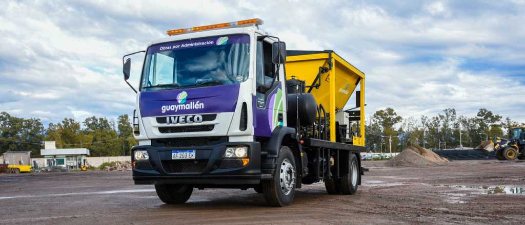 Guaymallén sumó un nuevo camión integral de bacheo