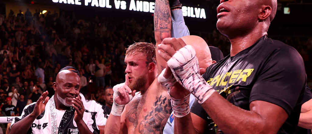 El youtuber Jake Paul mantuvo su  invicto con el triunfo ante Anderson Silva