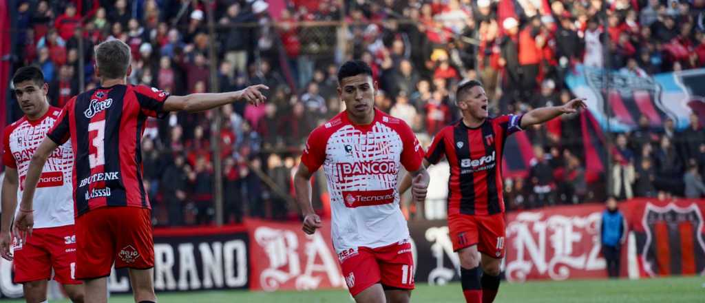 Defensores de Belgrano e Instituto, sin goles en la ida de semis