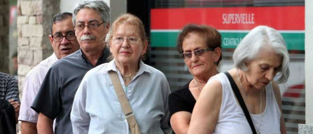 Jubilaciones, pensiones y asignaciones: ¿quiénes cobran este miércoles?