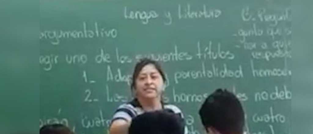 Video: una madre furiosa agarró a piñas a un alumno para defender a su hijo