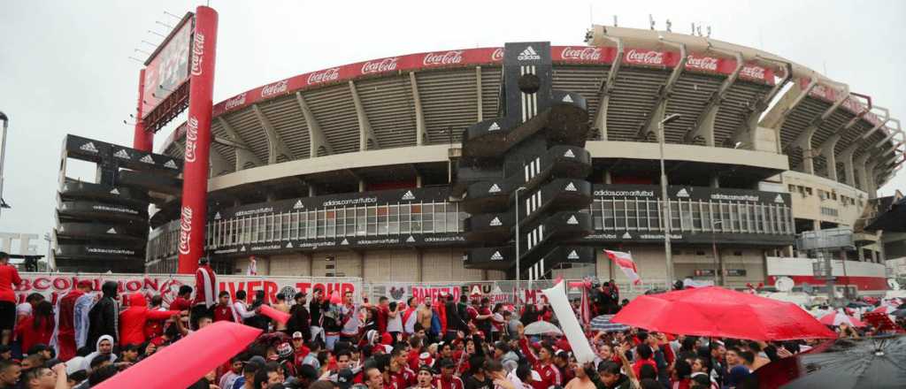 Insólito nombre de la empresa del restaurante del Monumental