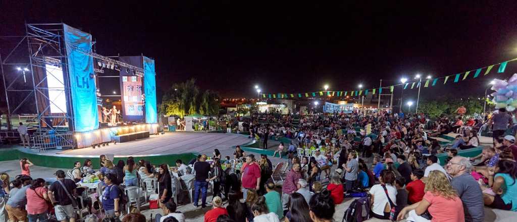 Las Heras abrió su calendario vendimial con tres fiestas distritales