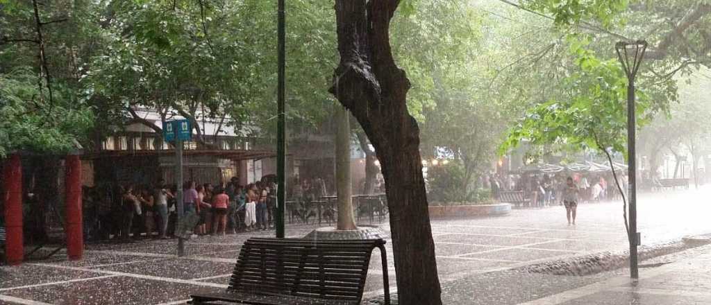 Alerta amarilla en Mendoza por tormentas y granizo: en qué zonas