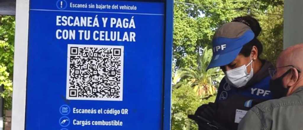 Mendoza está en contra de quitar el QR de las estaciones de servicio