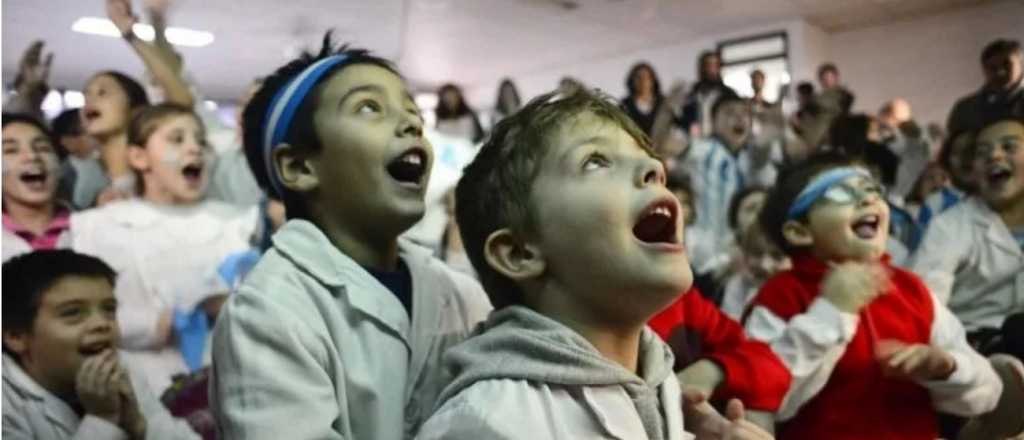 Ciudad invita a jóvenes a alentar a la Selección Argentina