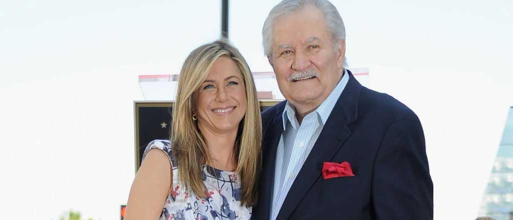 Murió el actor John Aniston, padre de Jennifer