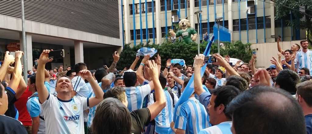 Cuántos hinchas mendocinos tienen prohibido el ingreso a Qatar