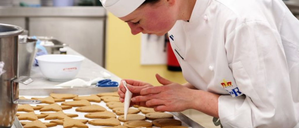 Cómo hacer galletas con solo tres ingredientes y sin harina en poco tiempo