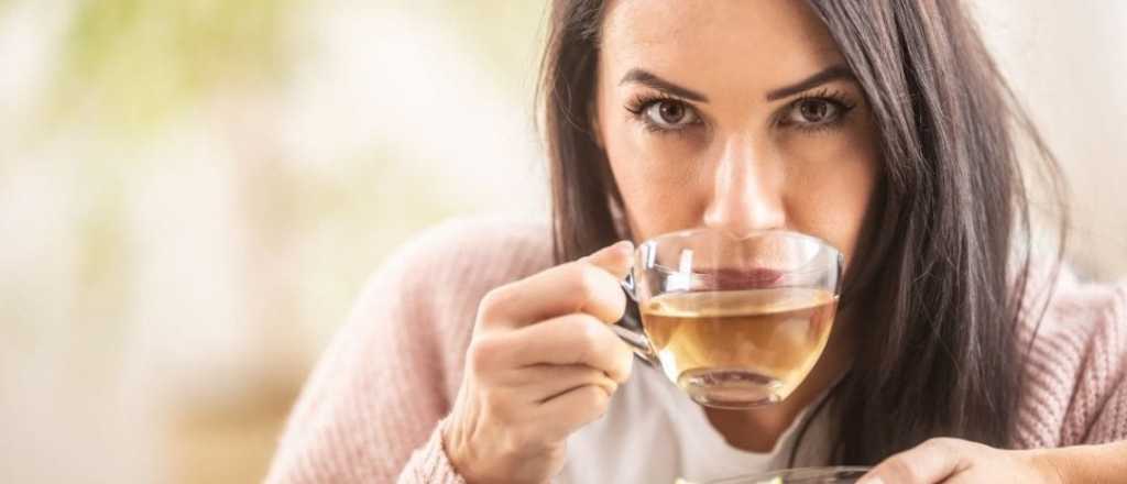 Estos son los beneficios de ayunar agua con jengibre