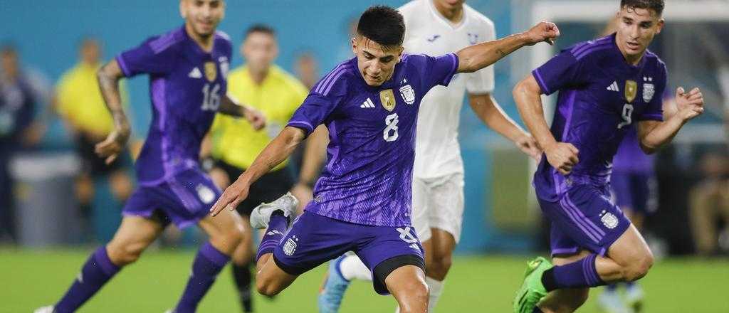 Thiago Almada, el elegido por Scaloni para sumarse a la Selección