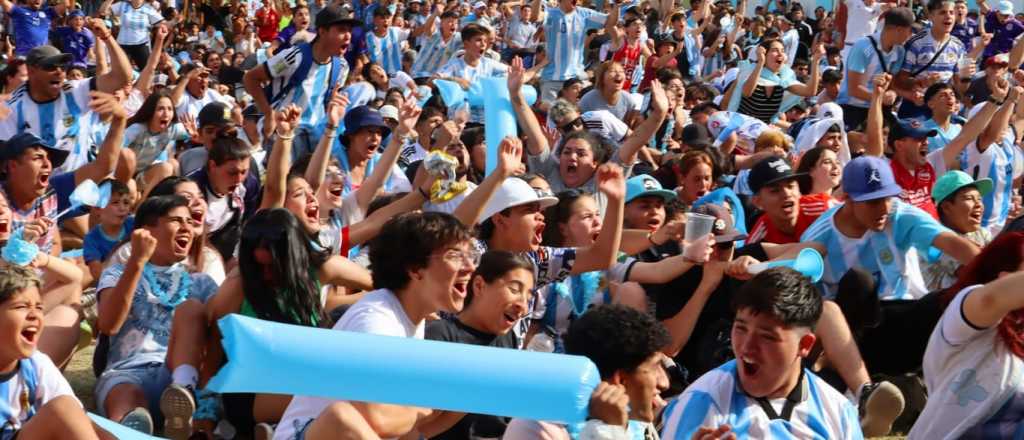 Fotos: así se vivió la clasificación argentina en el Fan Point de Luján