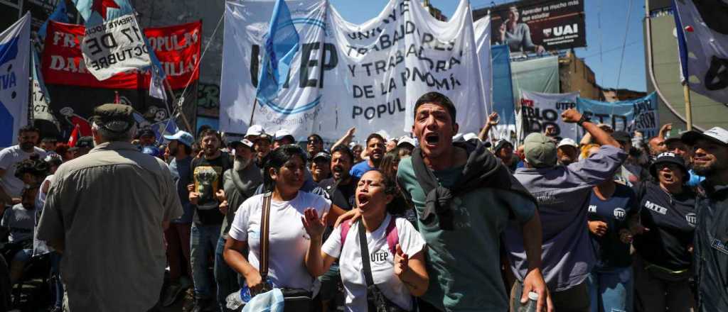 Luego de la marcha piquetera, reunión clave por los planes sociales