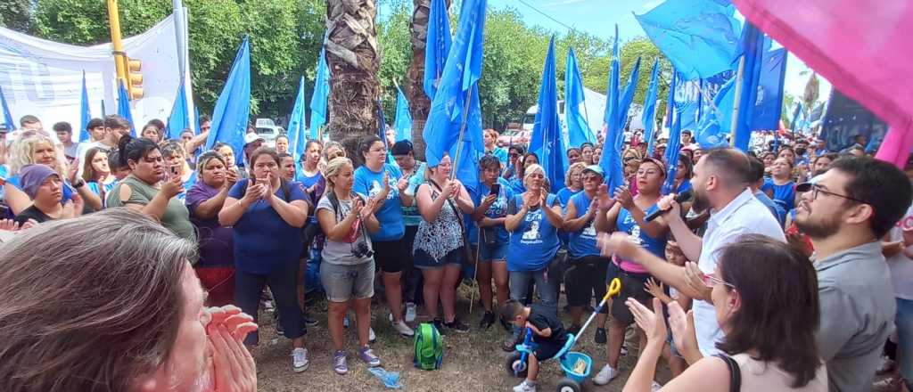 Trabajadores de la economía popular exigen alimentos para las fiestas