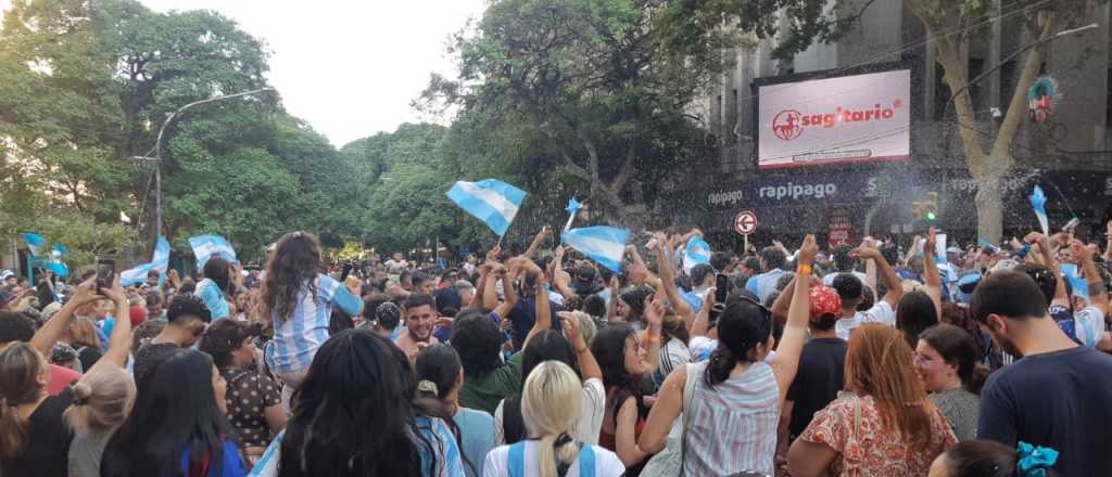 Argentina está en semifinales y Mendoza es una fiesta