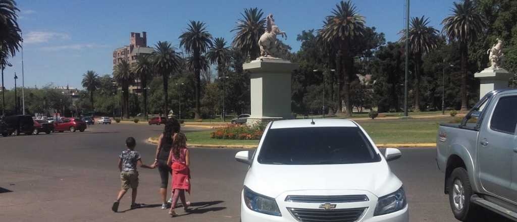 El domingo también restringirán el tránsito en el Parque San Martín