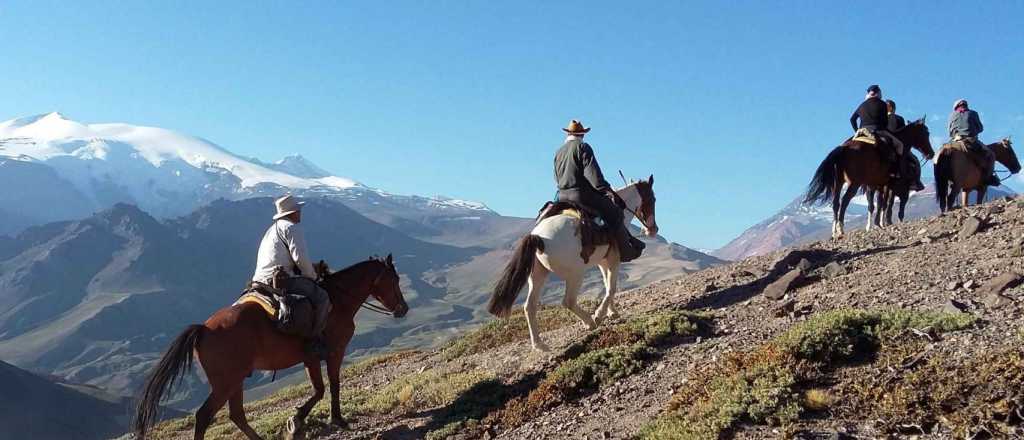 Así deben ser las cabalgatas en El Manzano Histórico y Portillo Piuquenes