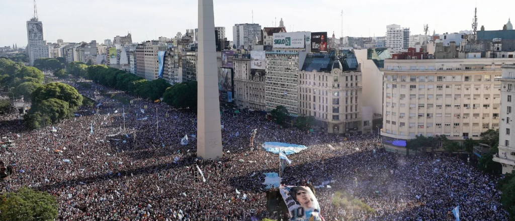 De laburar, ni hablar: Alberto decretó feriado nacional este martes