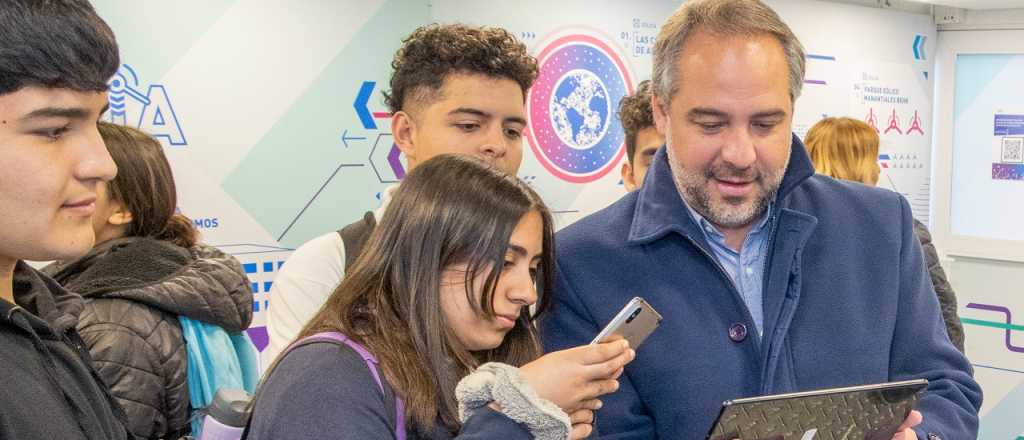 Distinguieron a Maipú por su formación de jóvenes emprendedores