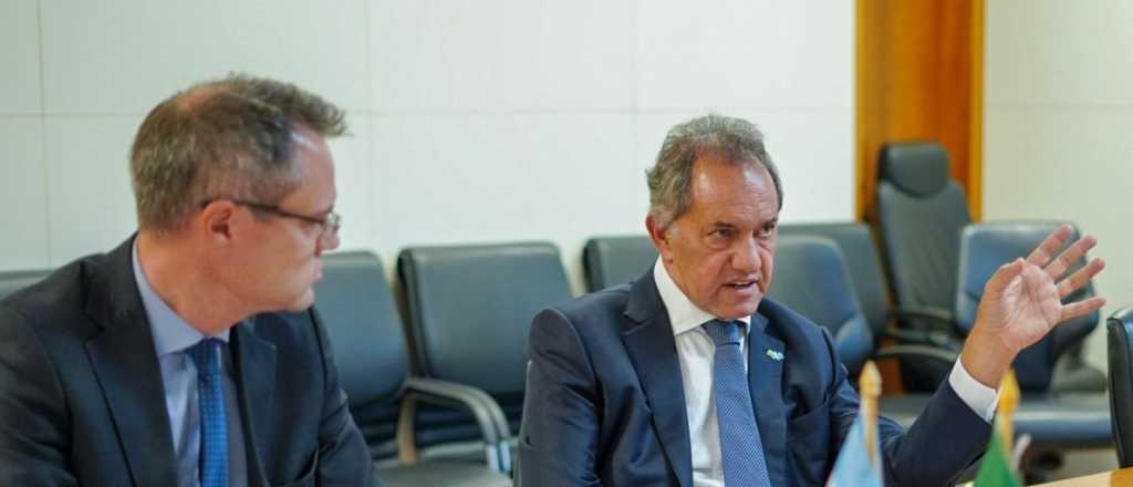 Scioli: "Fue un hecho inédito, de una actitud terrorista y golpista"