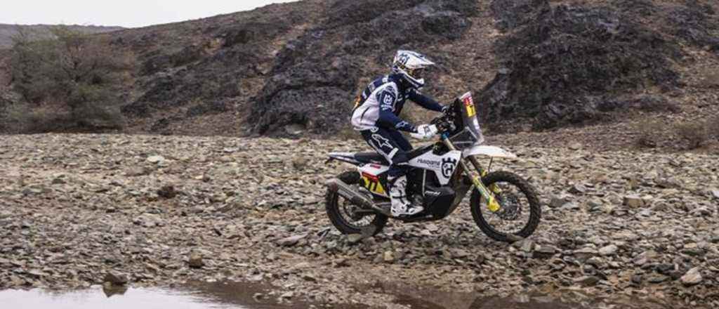 Dakar: Benavides ganó otra vez y Sainz sufrió un fuerte accidente