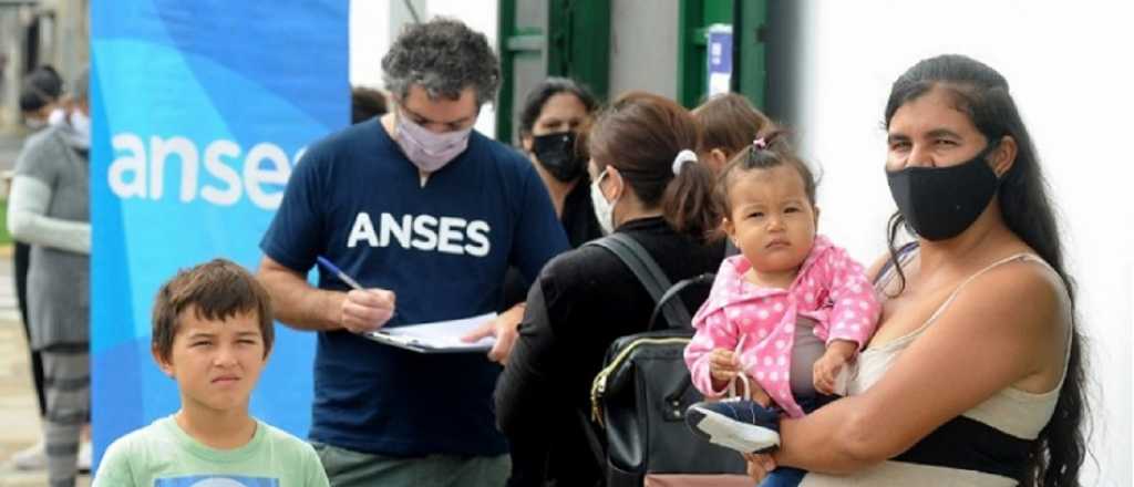 Asignaciones familiares: quiénes cobran este 17 de enero