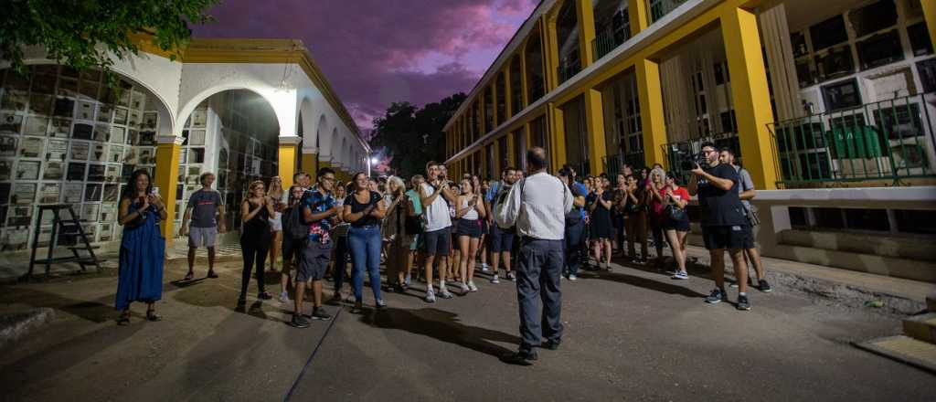 Los secretos masones en el Cementerio de Ciudad: cómo participar