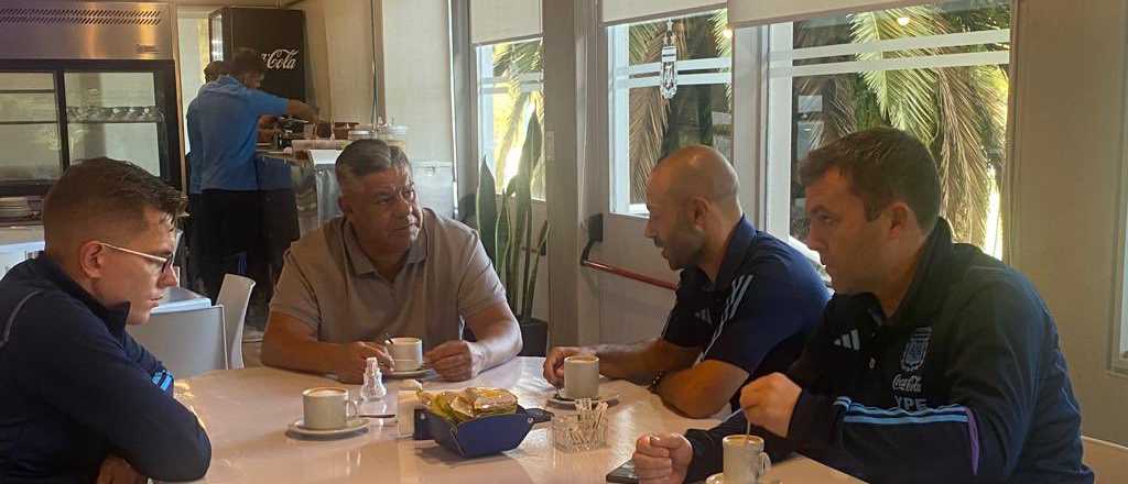 Tapia se reunió con Mascherano: el tajante mensaje tras su fracaso