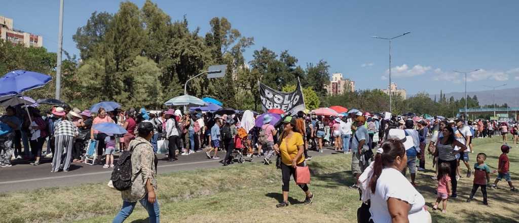 Piqueteros cortaron una mano del Acceso Este