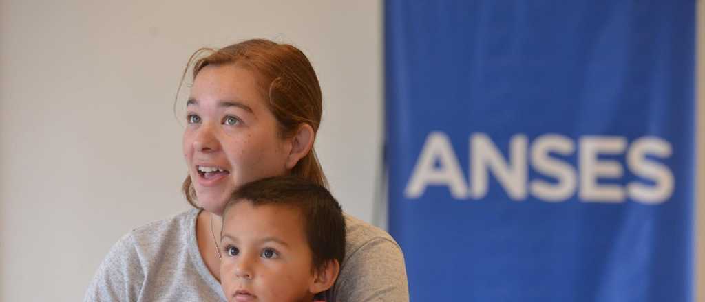 Qué asignaciones se pagarán este martes