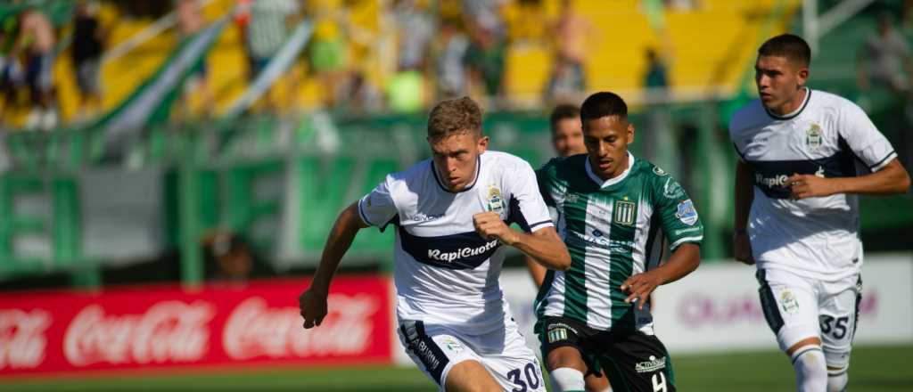 Sorpresa de Excursionistas, que eliminó a Gimnasia La Plata