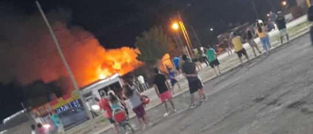 Polémica por el incendio y muerte en Maipú: qué dicen los bomberos