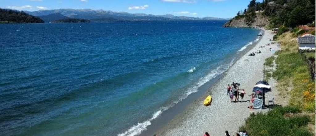 Una turista belga murió ahogada en el Nahuel Huapi por ir a buscar una pelota