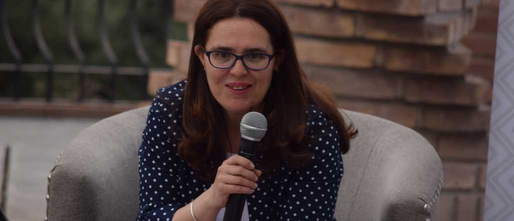 Presentan un libro en Mendoza sobre la primera mujer de la UCR