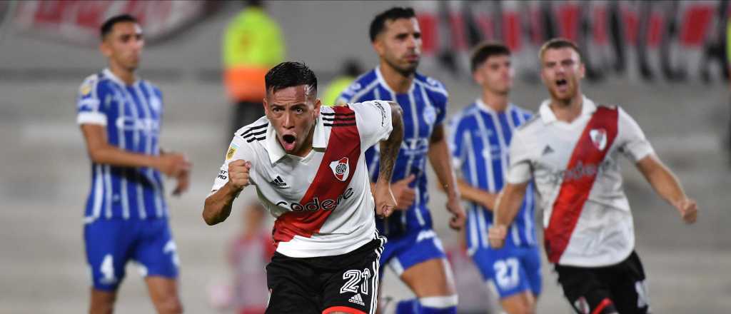 River le dio una paliza a Godoy Cruz y quedó como escolta