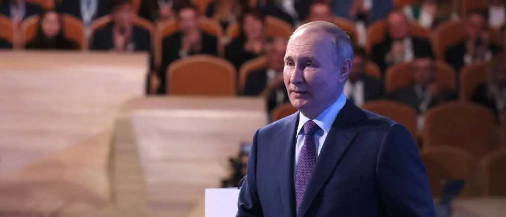 Piden la detención internacional de Putin por "crímenes de guerra"