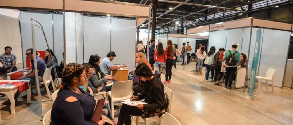 Tras el fraude, demoran el pago a beneficiarios de "Enlazados"