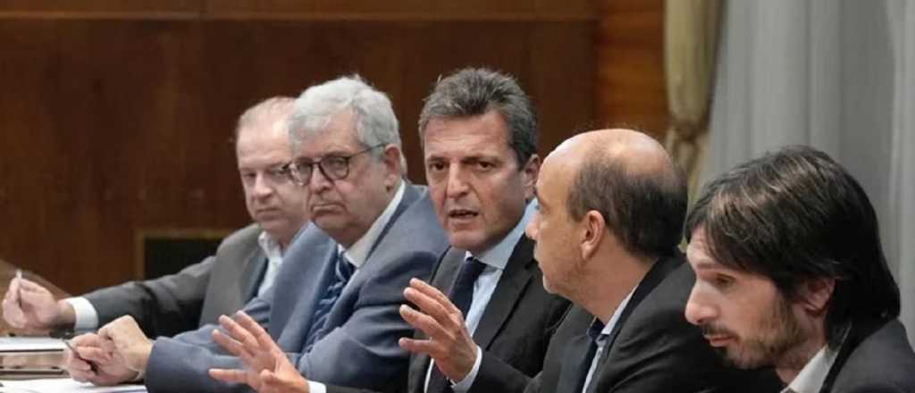 El Gobierno se reunió con bancos por el canje de bonos 