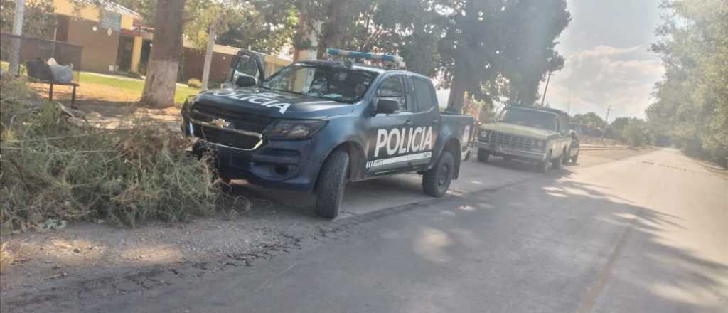 Un baleado y un herido en el rostro en una entradera en Maipú