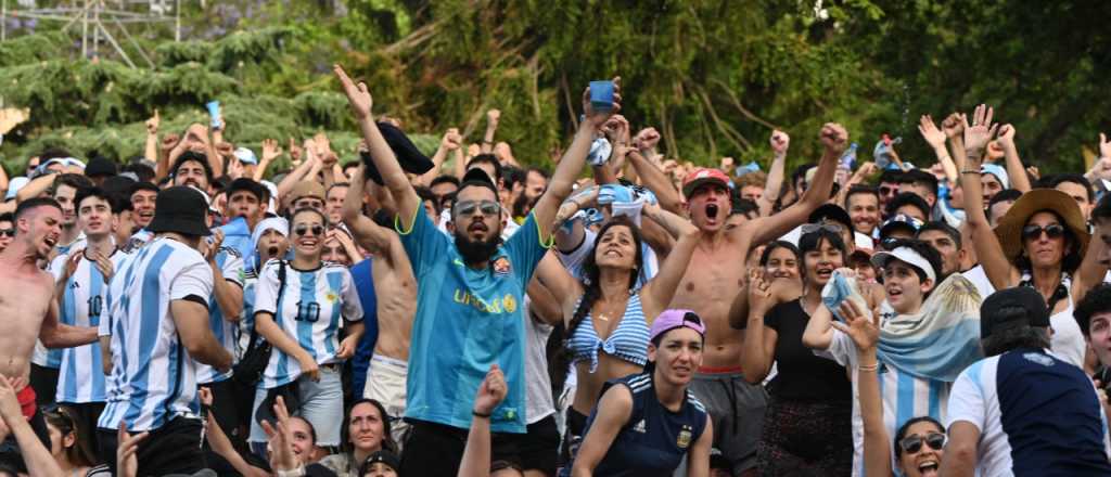 La selección revoluciona Santiago del Estero: hay caravana y asueto