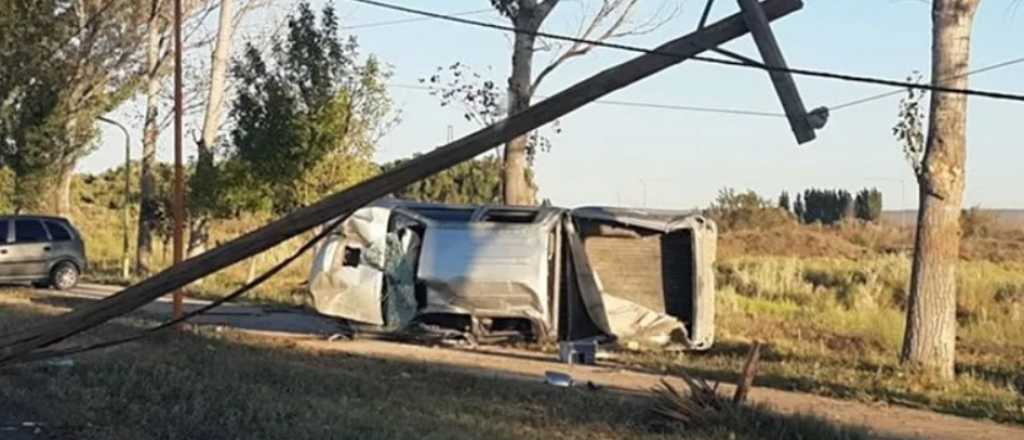 Una mendocina de 18 años murió en un accidente en Río Negro