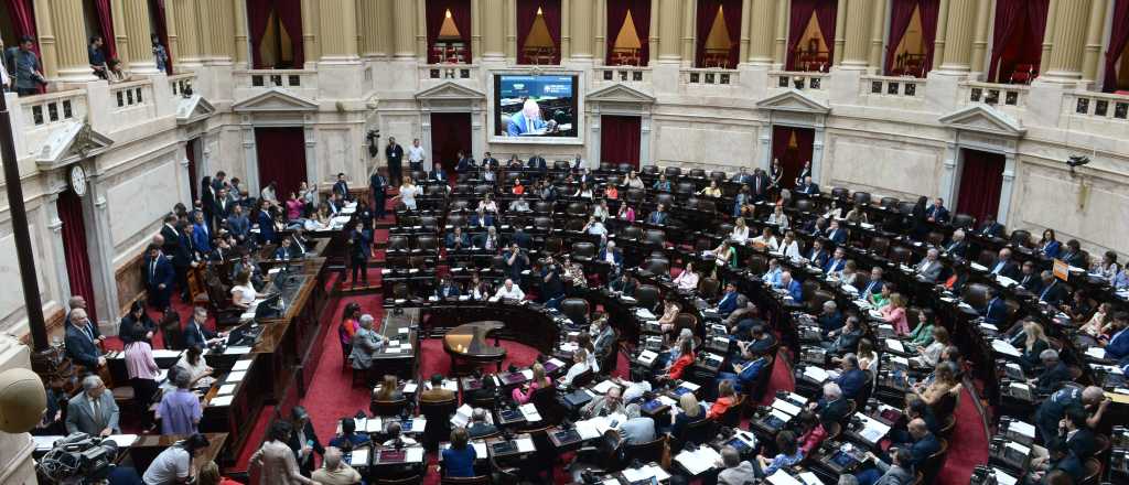 Cómo cambiaría la composición del Congreso con un triunfo de Milei