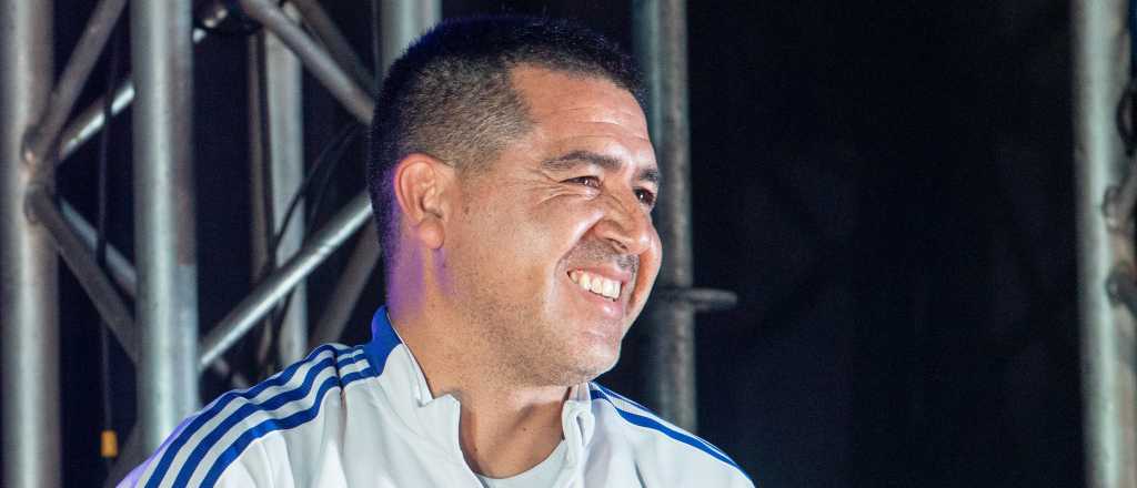 "No le mientan a la gente", el maltrato de Riquelme a un periodista