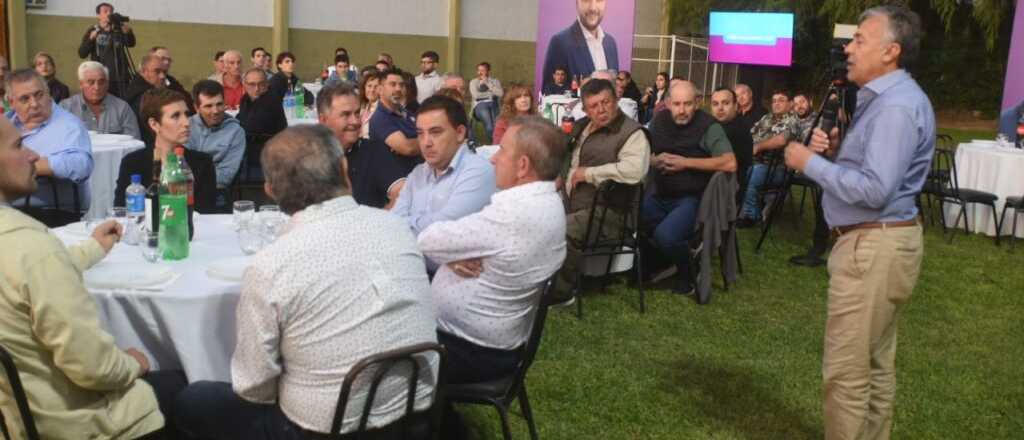 En Maipú, le contestaron a Cornejo: "Menos campaña y más gestión"