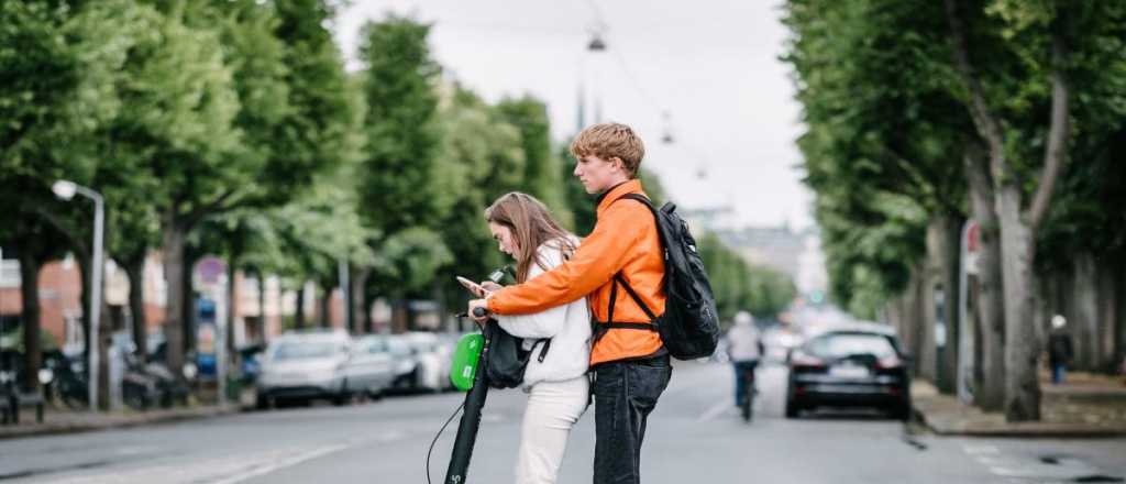 París se manifestó en contra de los monopatines eléctricos