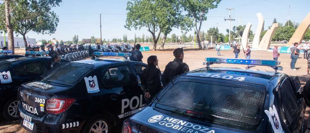 Mendoza comprará 100 móviles de policía por más de $3 mil millones