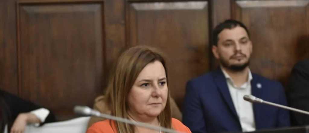 Un diputada mendocina fue multada por manejar borracha