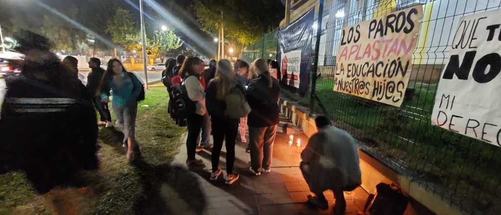 Padres de colegios de la UNCuyo repudiaron la violencia de Fadiunc